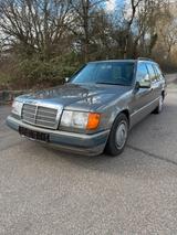 Mercedes-Benz Mercedes Benz 250TD S124 W124 Schiebedach ... - Mercedes-Benz 250 aus 1993