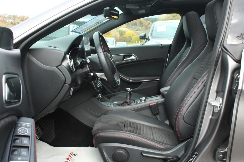 Mercedes-Benz CLA 180 Shooting Brake