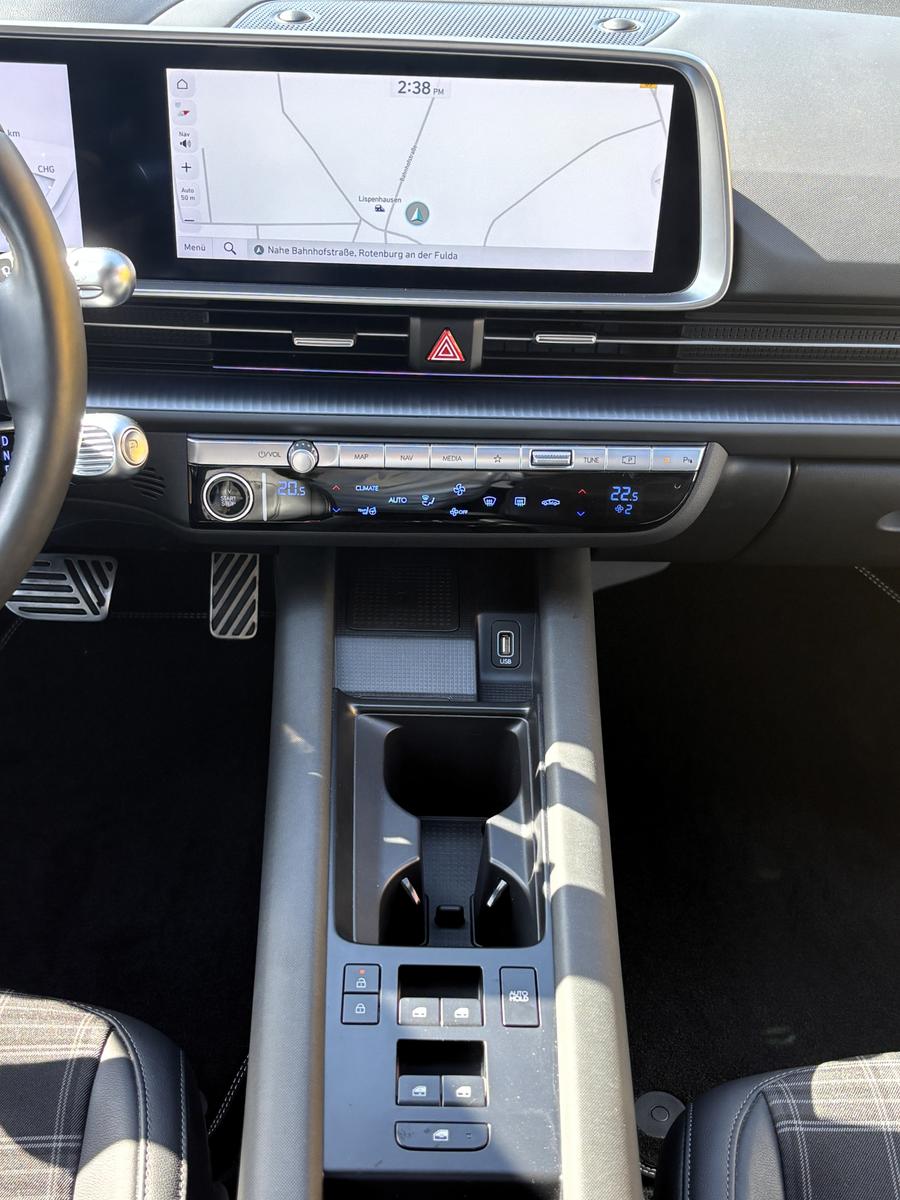 Hyundai Ioniq 6 First Edition 4WD 325 ch • 12 600 km • Batterie 98,5 % • Bose • Pano • 360°