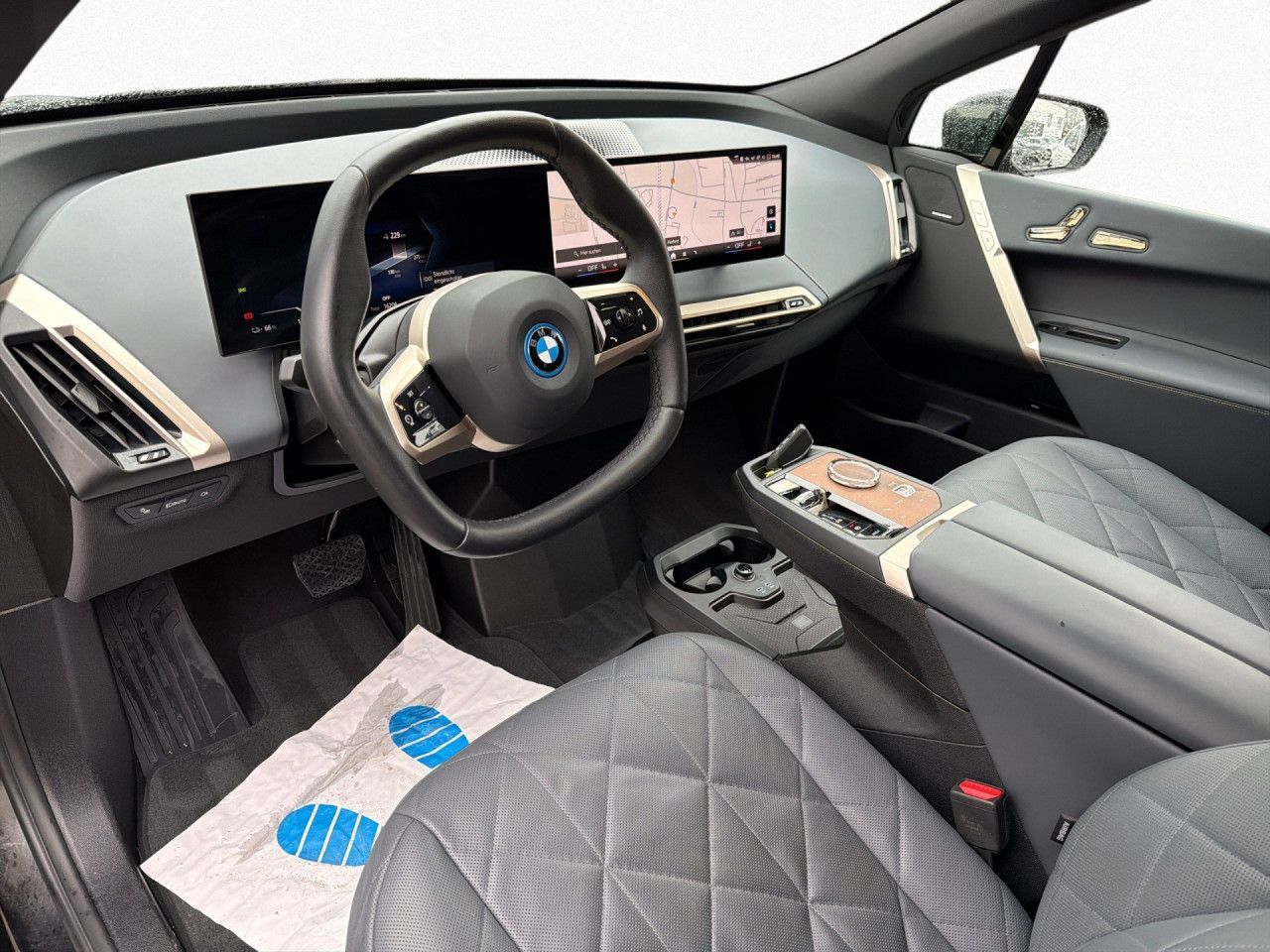 BMW iX - Bild 15
