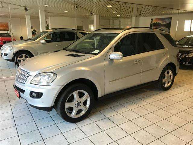 Mercedes-Benz ML 320 CDI 4Matic 7G-TRONIC AHK Schiebedach Navi