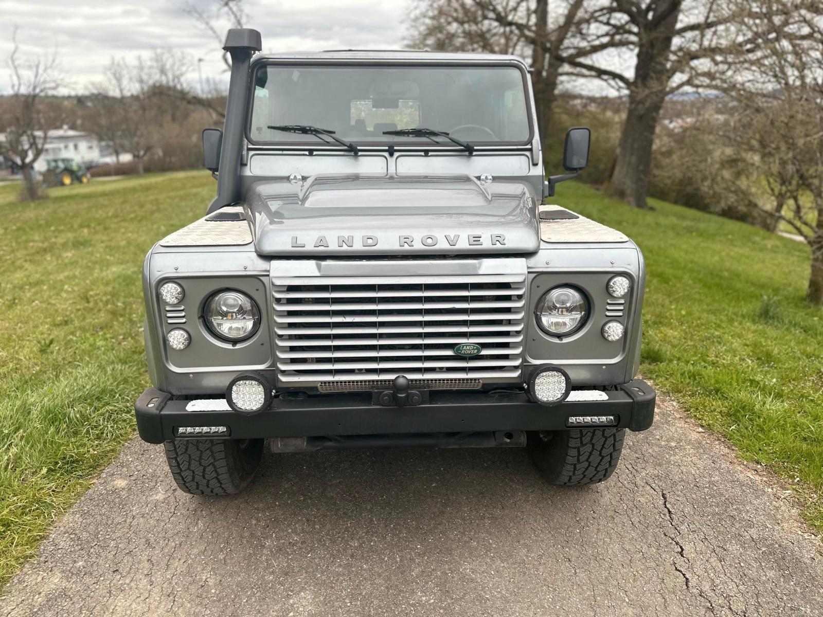 Land Rover Defender 110 SE Station Wagon*AC*Kam*SHZ*Standhz