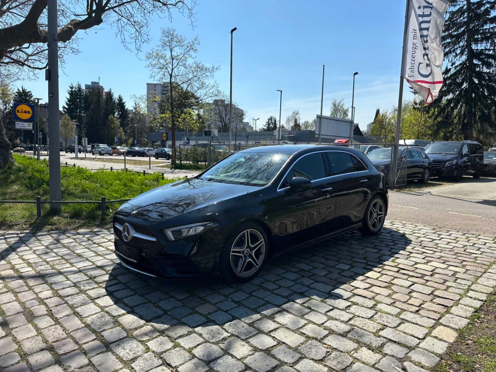 Fahrzeugabbildung Mercedes-Benz A 200 AMG*Keyless*360°Kamera*SHZ*MBUX*LED*
