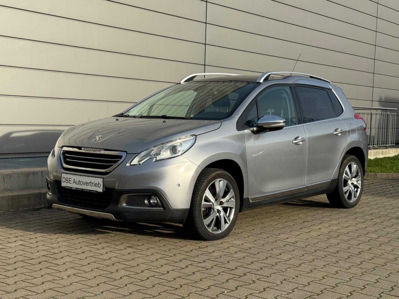 Peugeot 2008 Allure 1.2l Navi Pano HU 01/2028
