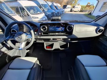 HYMER  ERIBA  HYMERCAR Grand Canyon S CrossOver 4x4 Winterpaket AHK 