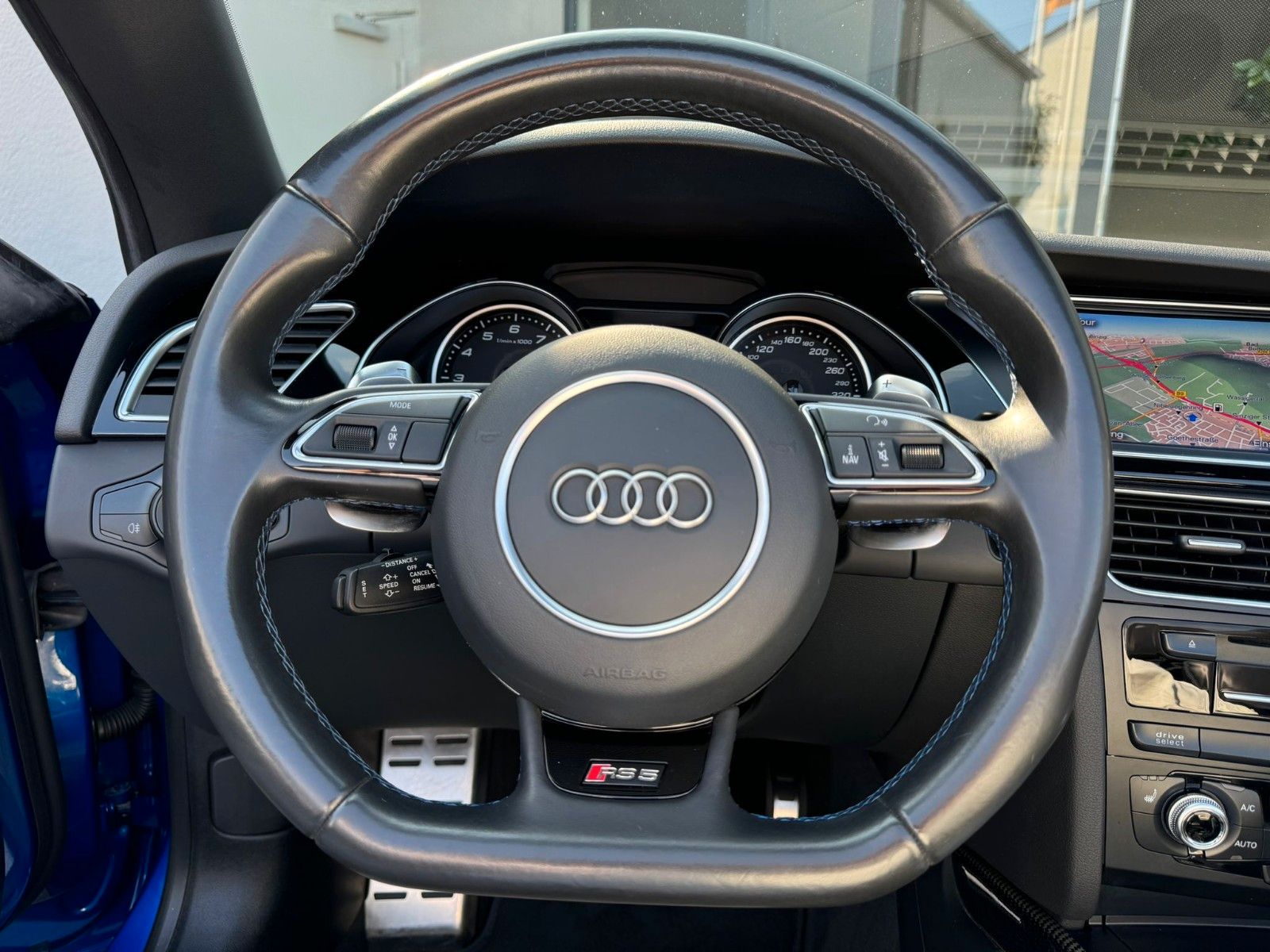 Fahrzeugabbildung Audi RS5 RS 5 Cabriolet 4.2 FSI quattro