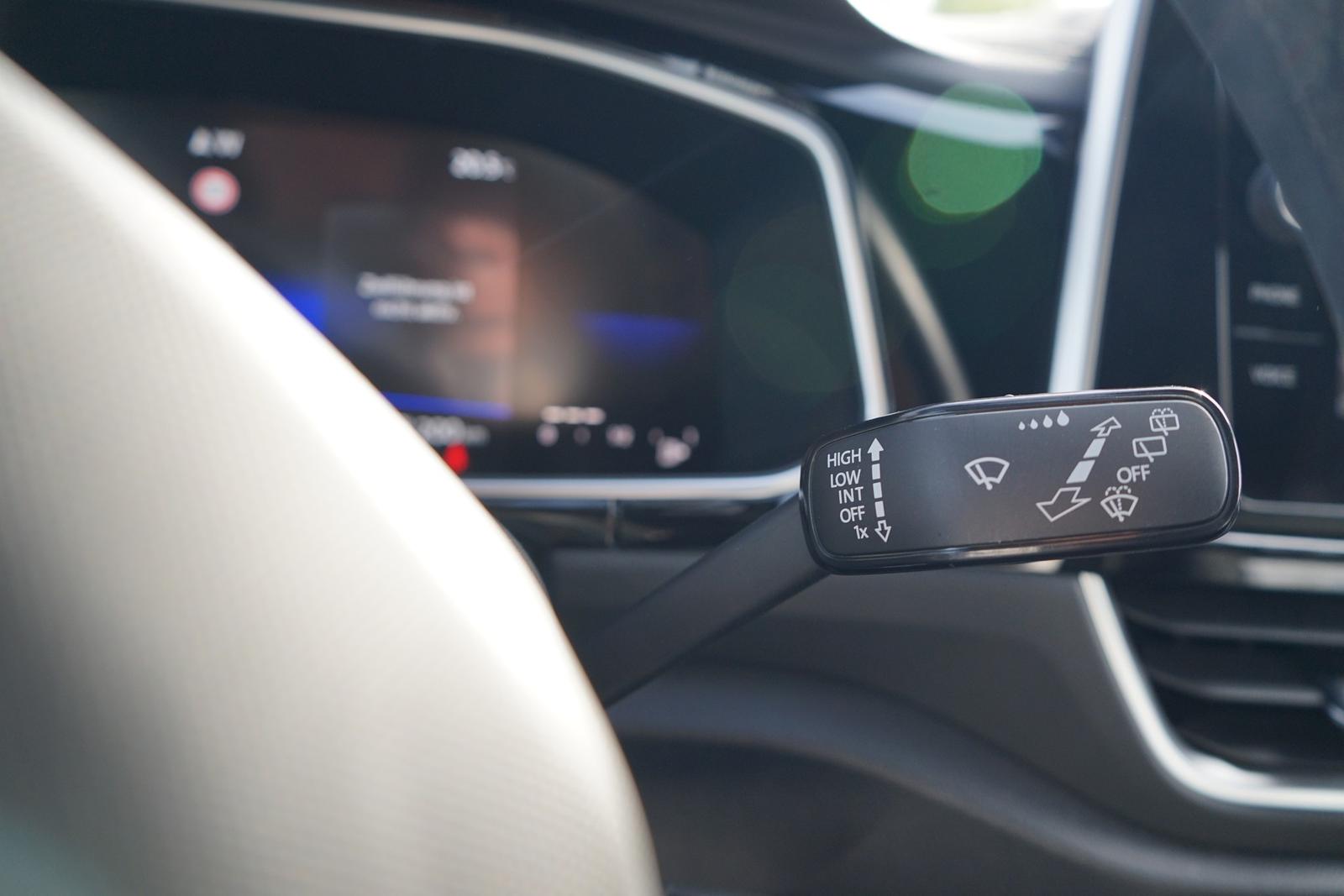 Volkswagen T-Roc 1.0 TSI R-Line LED Navi ACC Kamera Leder, миниатюра 22