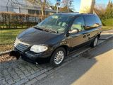 Chrysler Voyager Classic 2.8 CRD Autom.*el. Schiebetüren* - Chrysler in Stuttgart