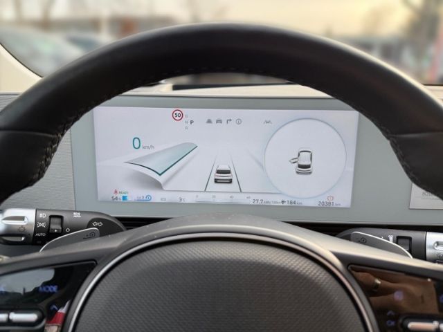 Fahrzeugabbildung Hyundai IONIQ 5 Uniq Elektro 4WD +KLIMA+LED+SHZ+NAVI+UVM