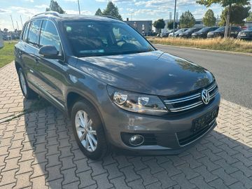 Volkswagen Tiguan - 5