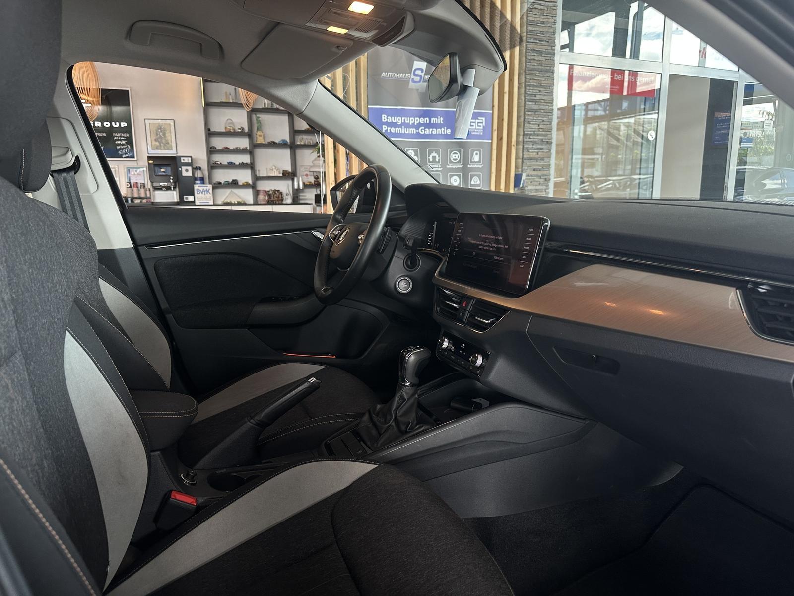 Skoda Kamiq Style R.Cam Navi ACC SHZ LED, миниатюра 13