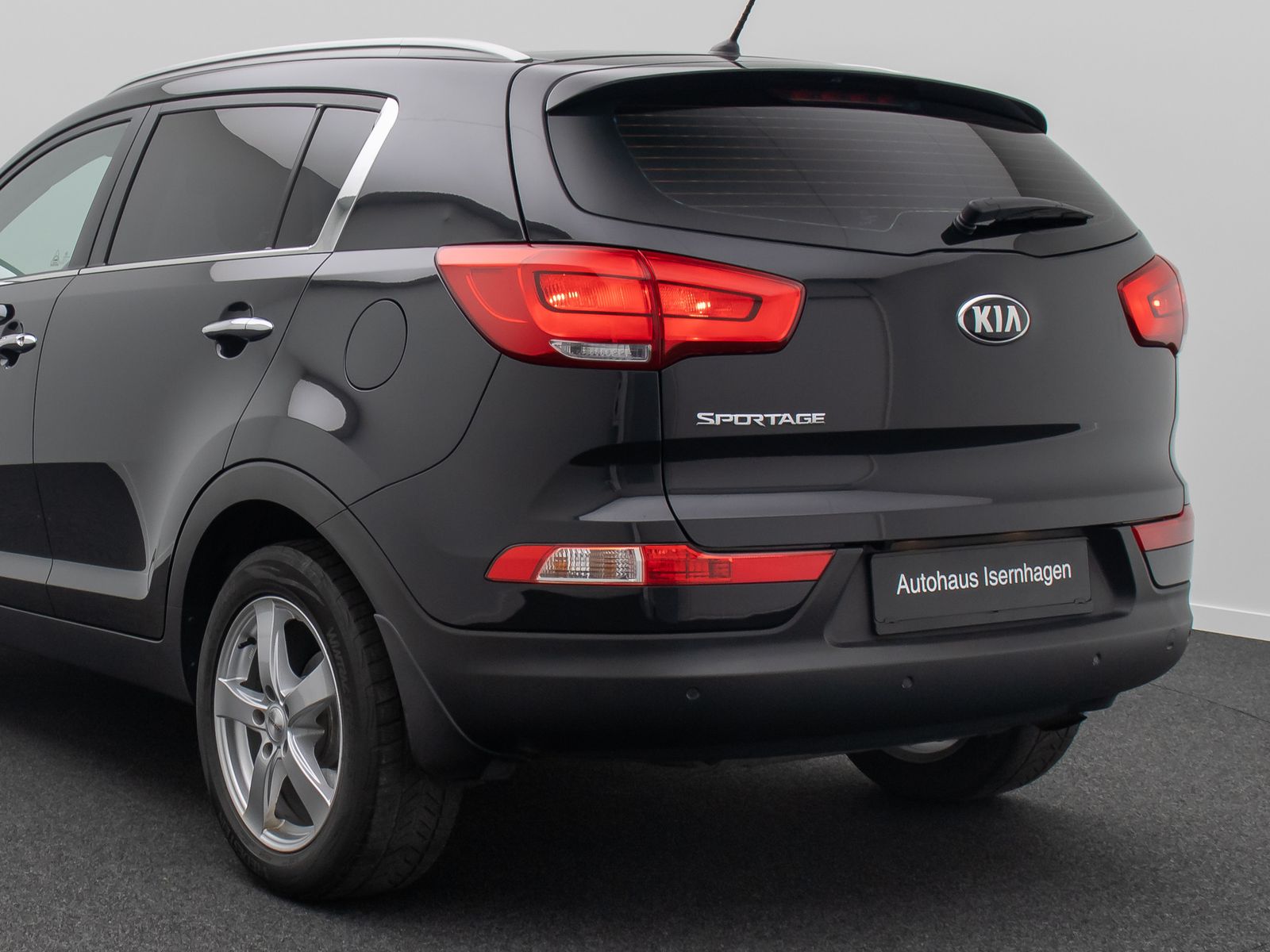 Fahrzeugabbildung Kia Sportage Attract 2WD Kamera FahrAss BremsAss LM
