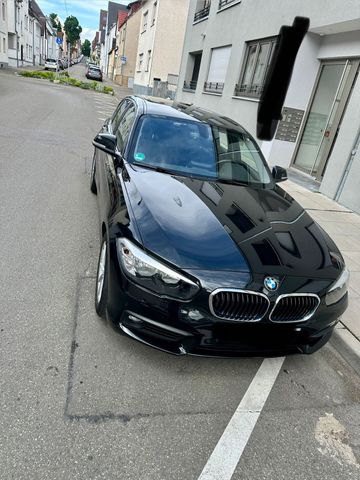 BMW BMW 118i Advantage