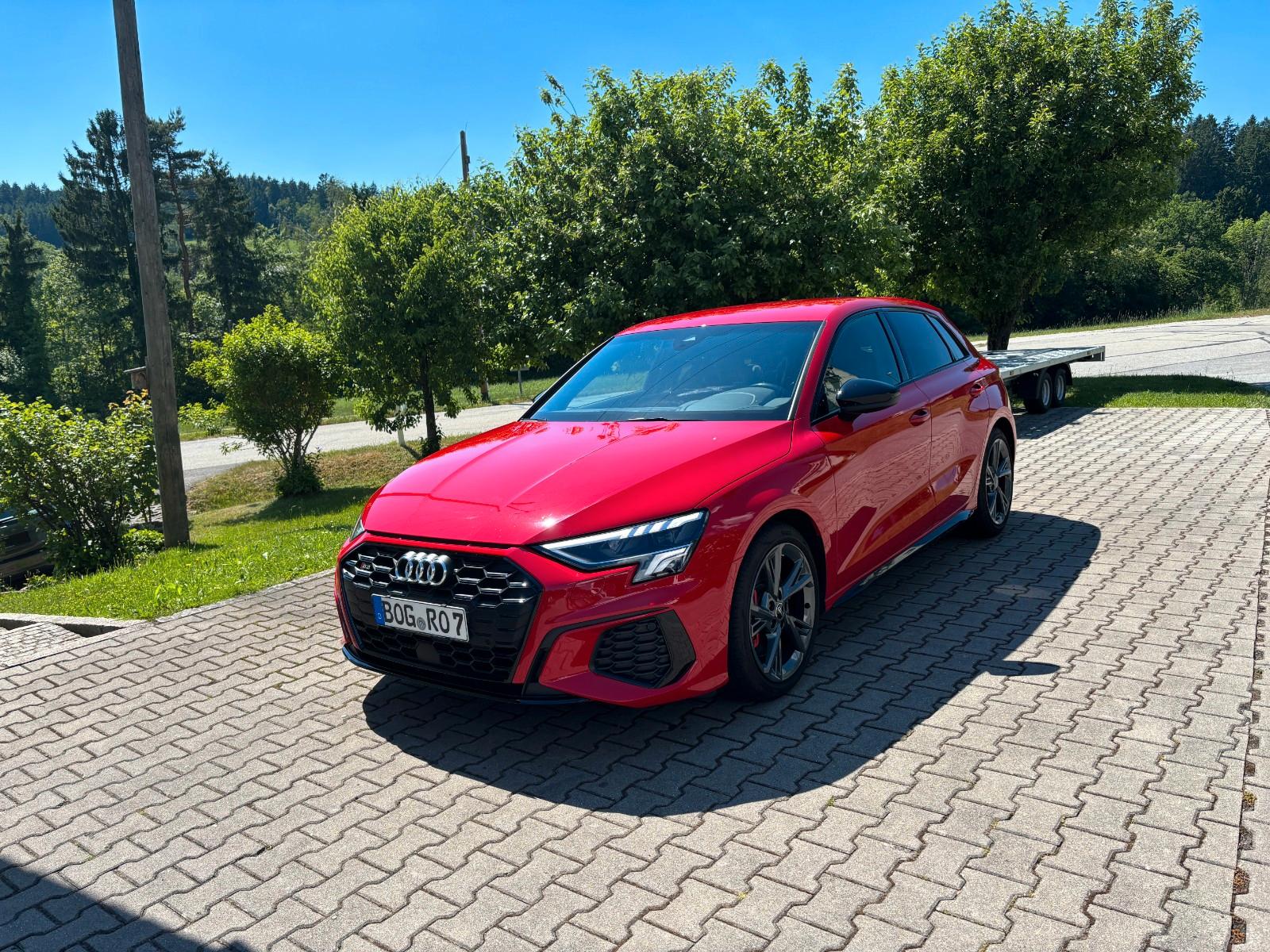 Audi S3 Sportback (Garantie 09/28 B&O Kamera Memory)