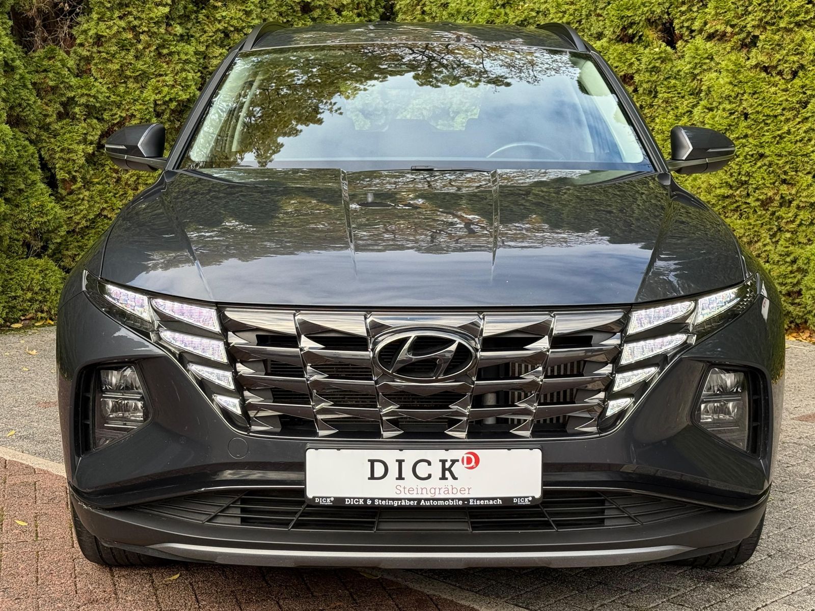 Fahrzeugabbildung Hyundai Tucson 1.6 T-GDI DCT 2WD LED+SHZ+KAM+CARPLAY+DAB