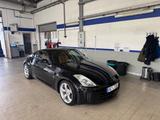 Nissan 350Z Coupe - Nissan 350Z: Schwarz