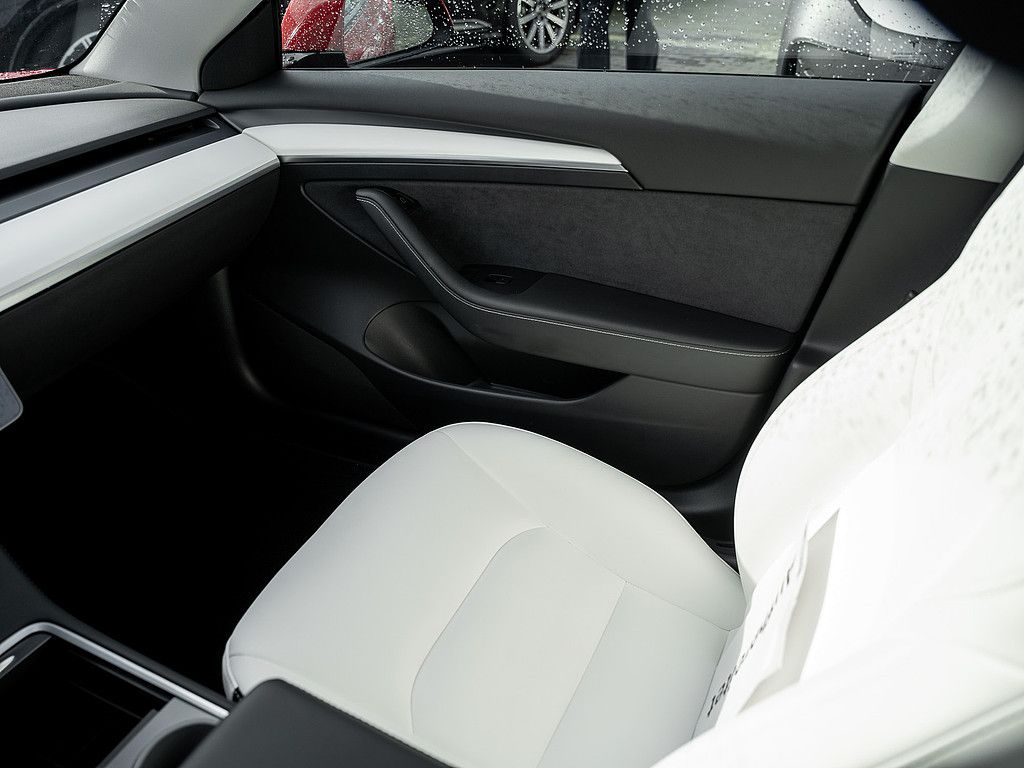 Tesla Model 3 75 kWh Long Range ACC KAM WÄRMEPU. SHZ foto 11