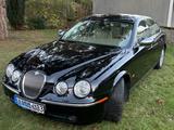 Jaguar S-Type 2.7 Liter V6 Diesel Executive Executive - schwarze Jaguar S-Type