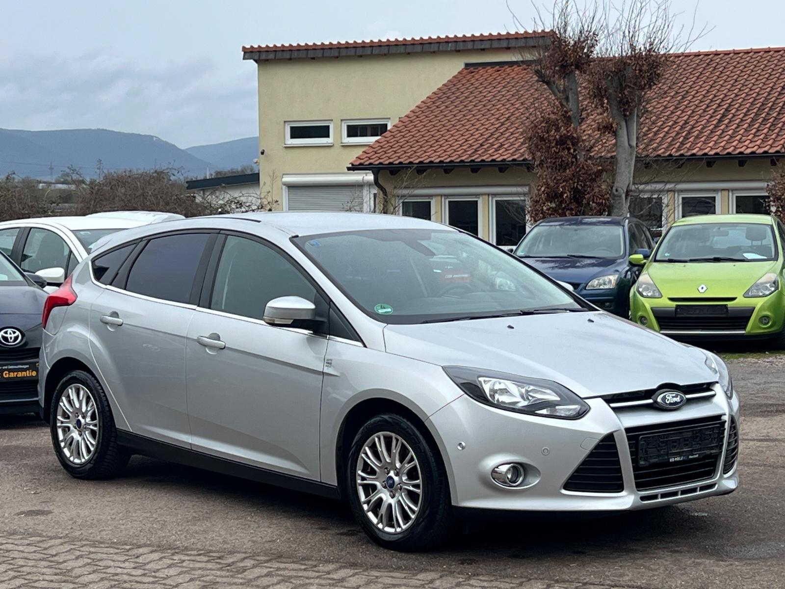 Ford Focus Lim. Titanium*KLIMA*KEY-GO*SHZ*TEMPOMAT