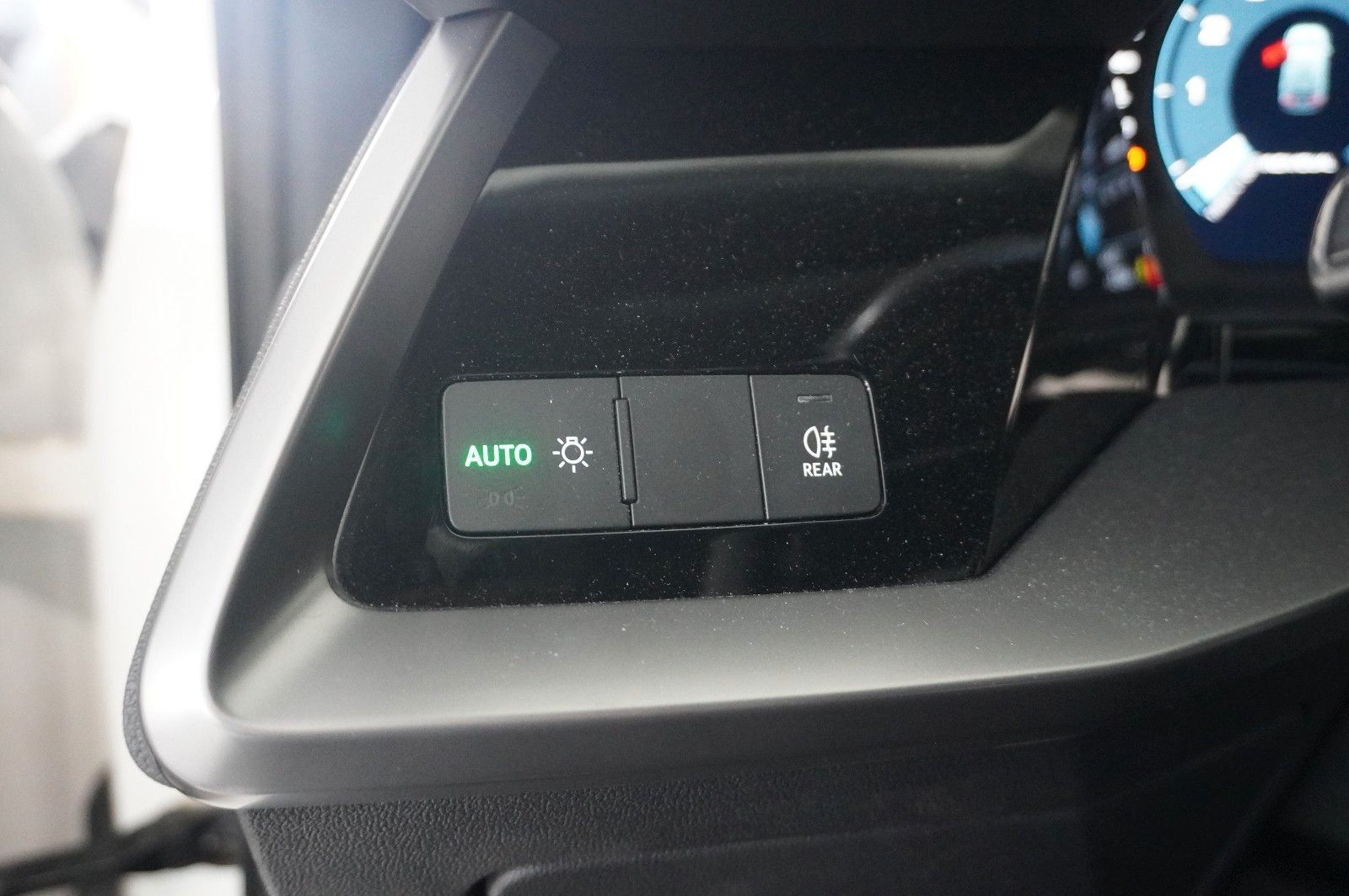 Fahrzeugabbildung Audi A3 Sportback 35 TFSI ADVANCED NAVI/SH/KAMERA/AHK