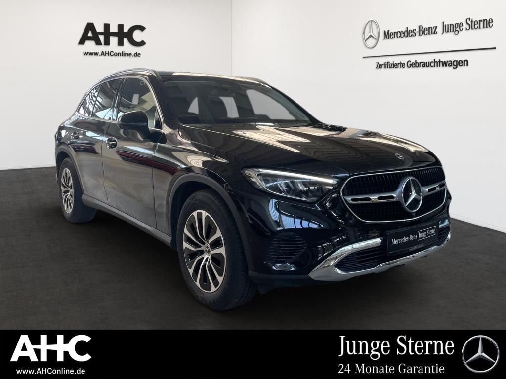 Fahrzeugabbildung Mercedes-Benz GLC 200 4M Avantg. Totwi. AHK Pano 360° LED SHZ