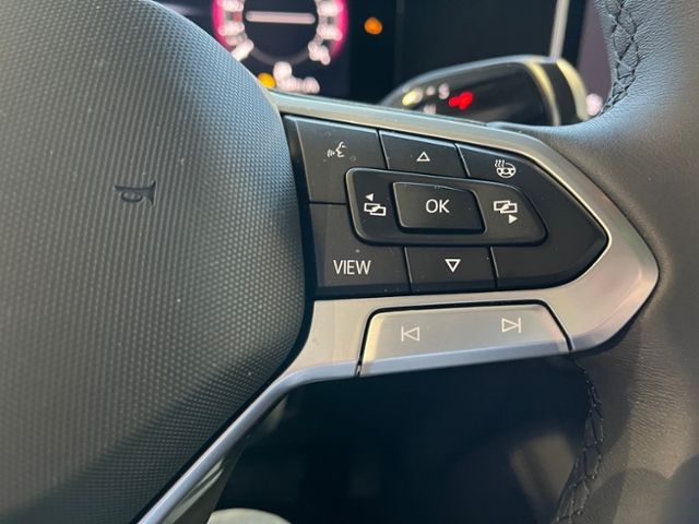 Fahrzeugabbildung Volkswagen Tayron 2.0 TDI DSG LIFE AHK NAVI LED-PLUS GJR