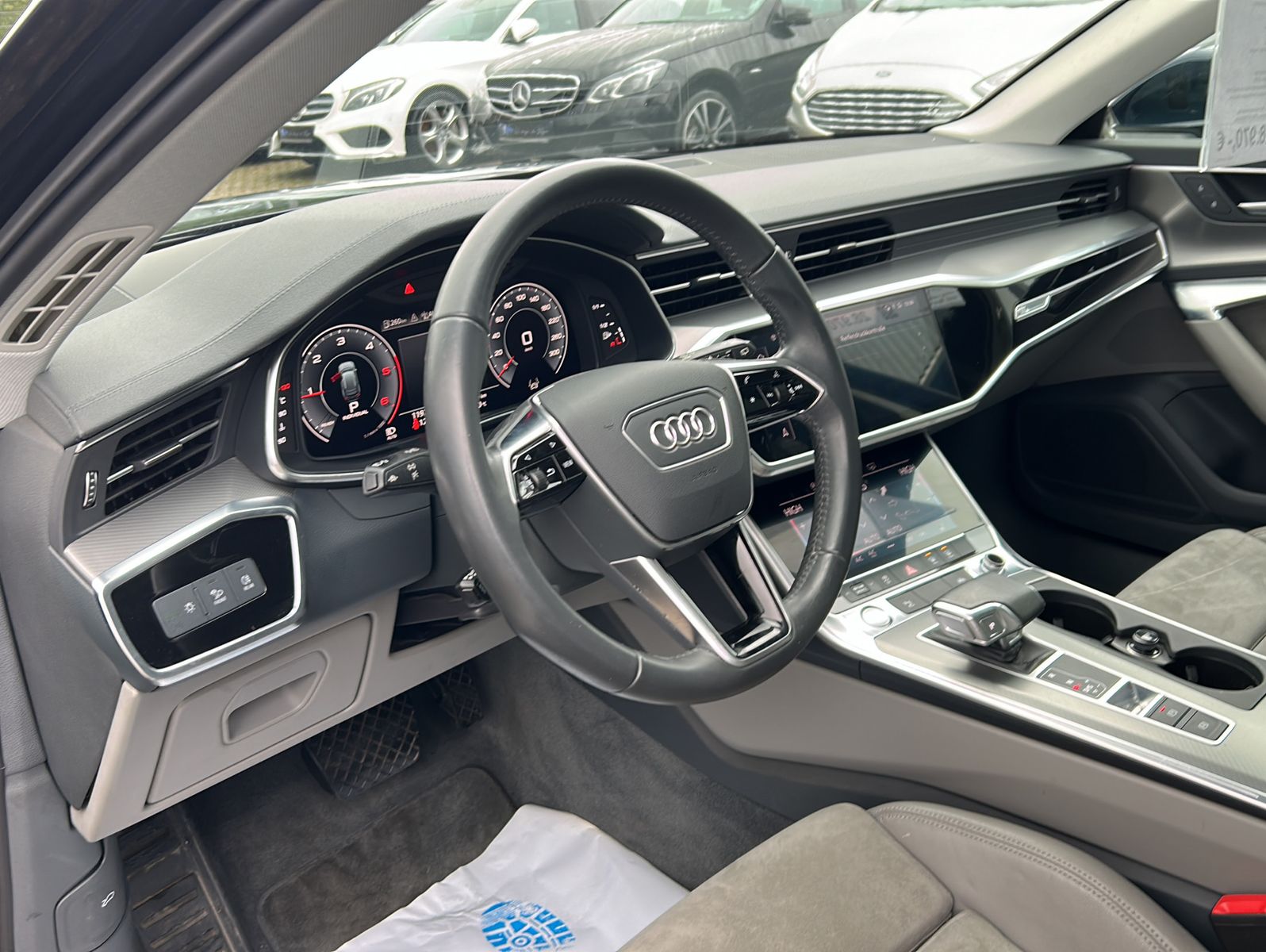 Fahrzeugabbildung Audi A6 Avant 40 TDI S tronic design