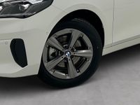 BMW 220 Active Tourer - Vorschau Bild 8