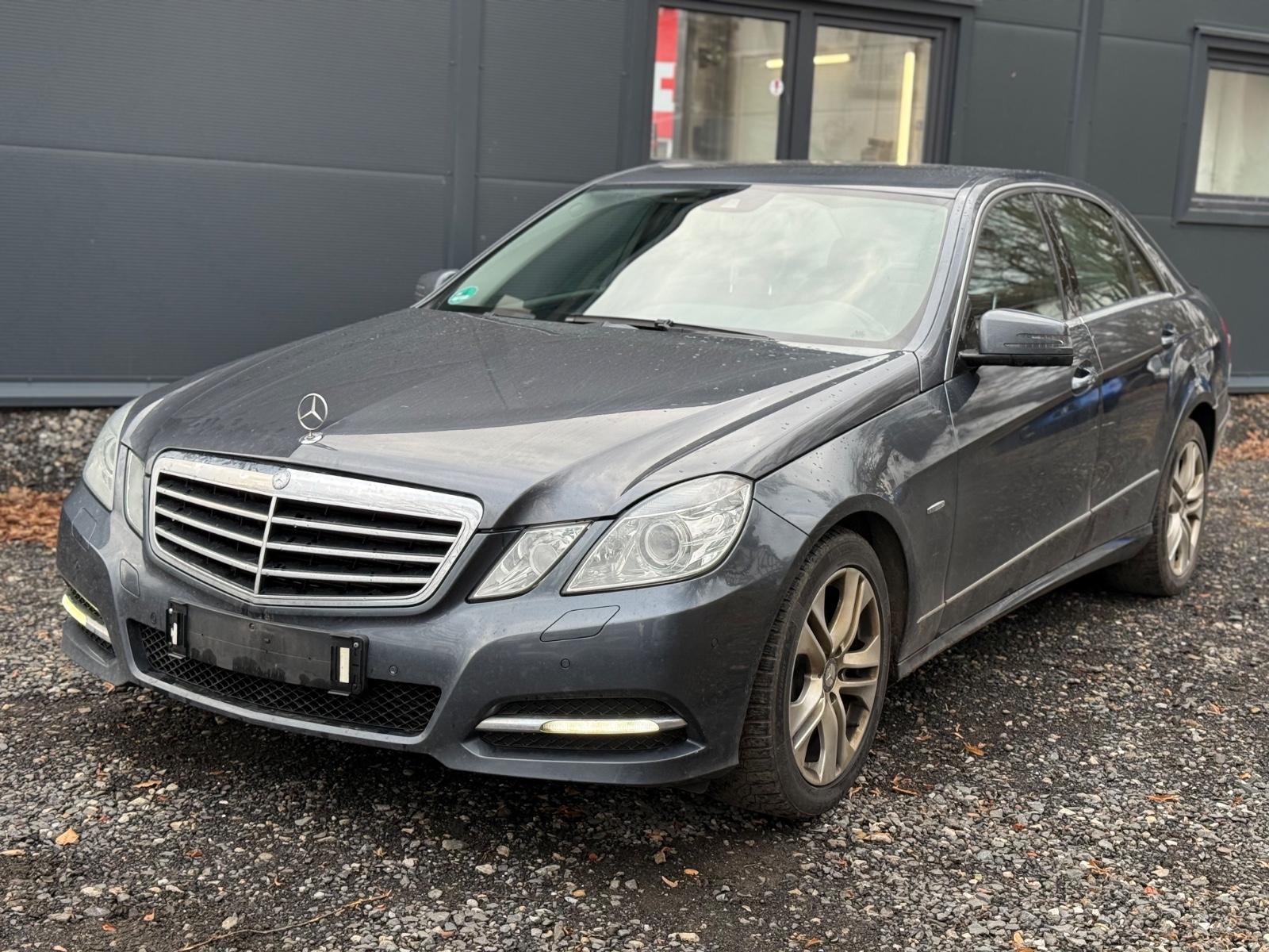 Mercedes-Benz E 220*Limousine*CDI*Automatik*LED*Navi*
