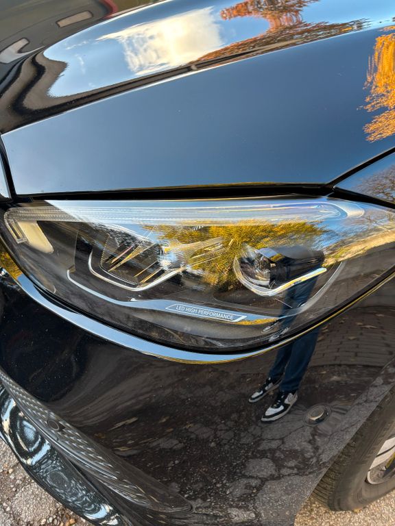 MERCEDES-BENZ C-Class 2023