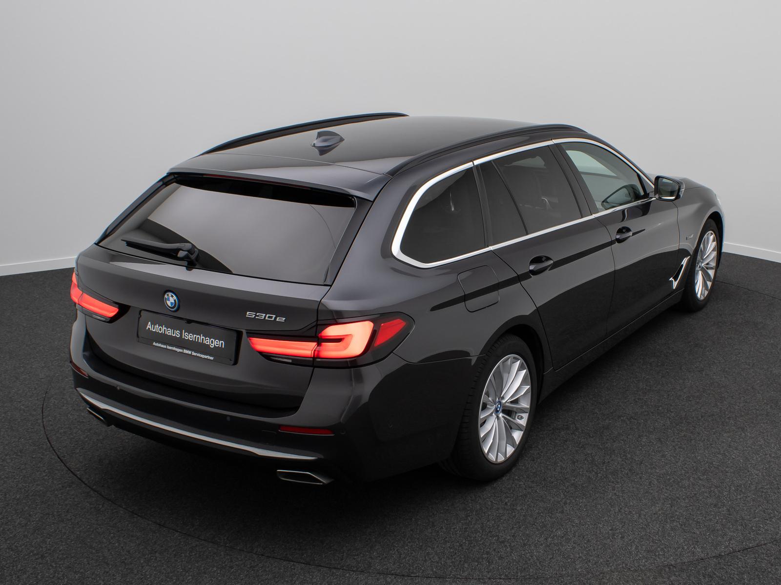 BMW 530e Luxury Line DAB H/K 4xKlima Alarm AHK Sport