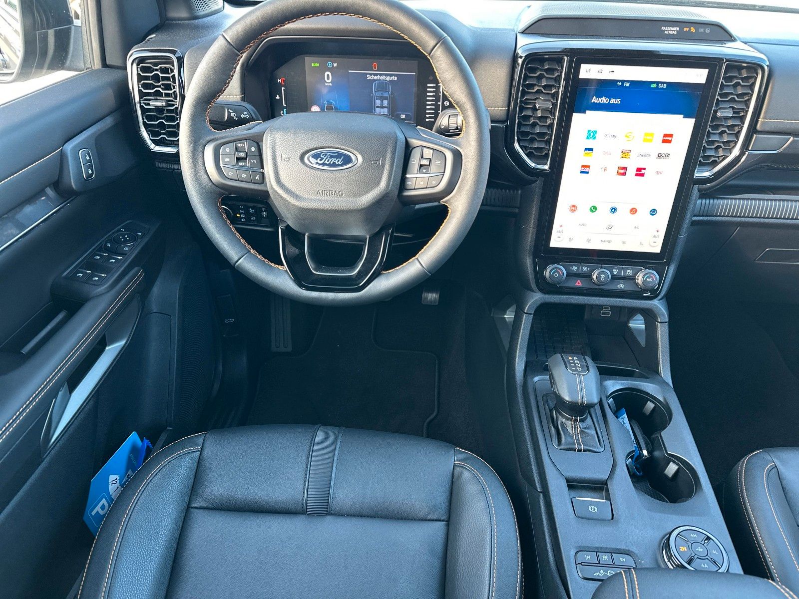 Fahrzeugabbildung Ford Ranger Plug-in-Hybrid Wildtrak, TECHNOLOGIEPAKET