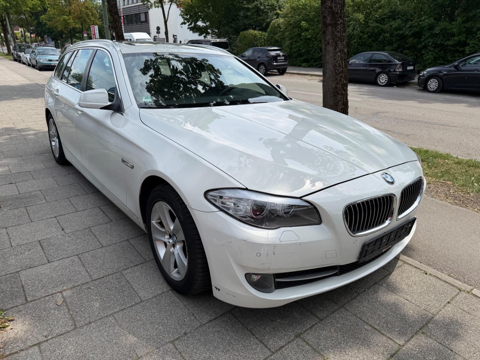 BMW 520 2012 — engine 1.995 cm³, 184 HP (135kW)