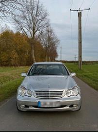 صورة 2 لـ 2003 Mercedes-BENZ C 180