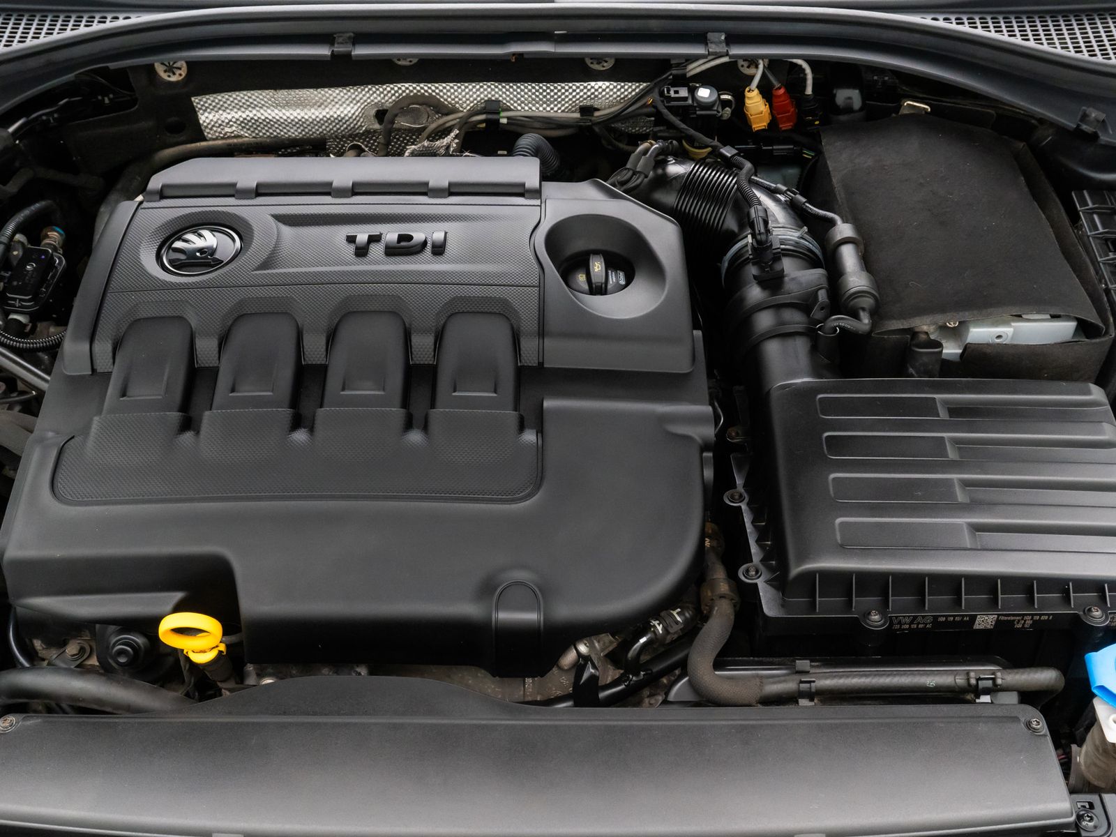 Fahrzeugabbildung SKODA Superb Style BiXenon PDC Navi Touch FernlichtAss