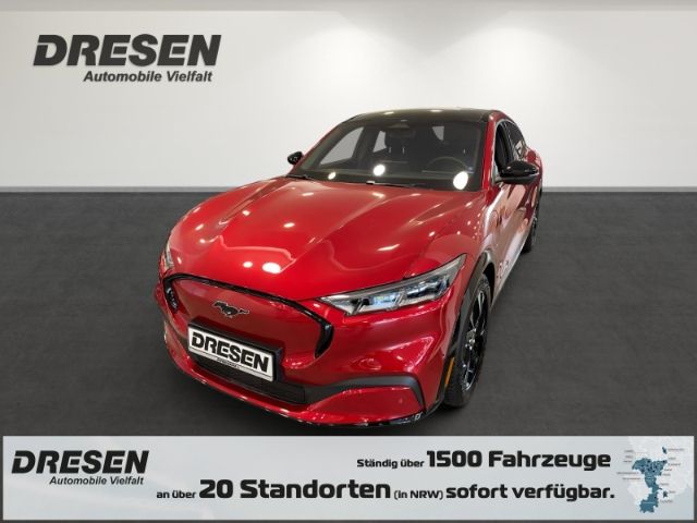 Ford Mustang MACH-E AWD Premium + Panoramadach + Tech