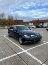 Mercedes-Benz Mercedes C200 Elegance CGI BlueEfficiency ... - Mercedes-Benz C 200: Elegance