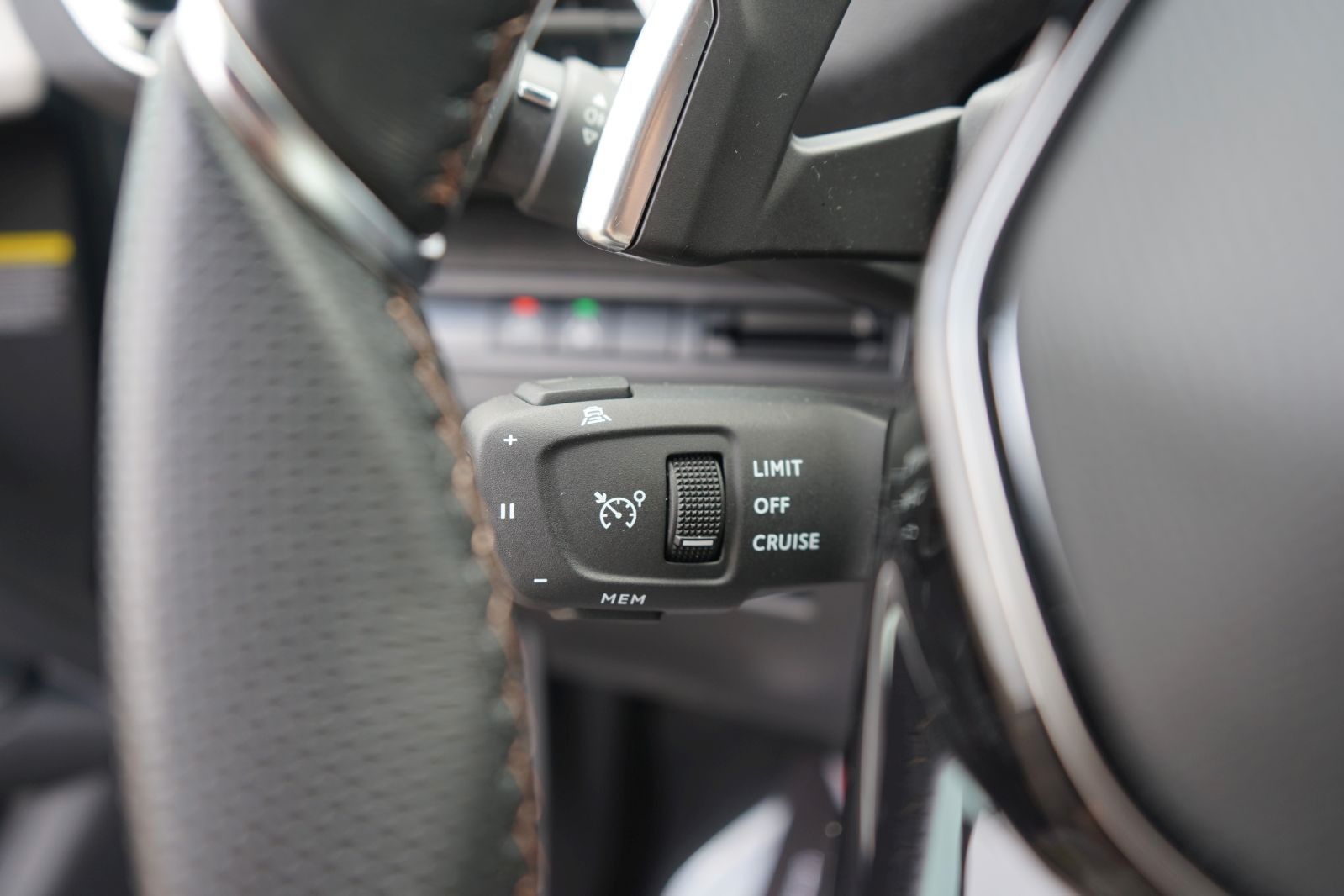 Fahrzeugabbildung Peugeot 5008 GT*7 Sitzer*Service Neu*Hu Au Neu*1 Hand