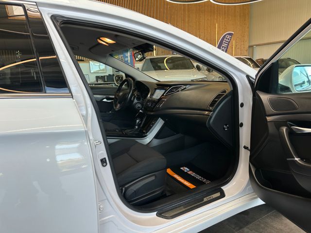 Hyundai i40 cw blue Trend *Navi*AHK*Klima*