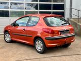 Peugeot 206 1.4 i Klima / AHK / TÜV Neu / 1. Hand - Peugeot 206: 1.2