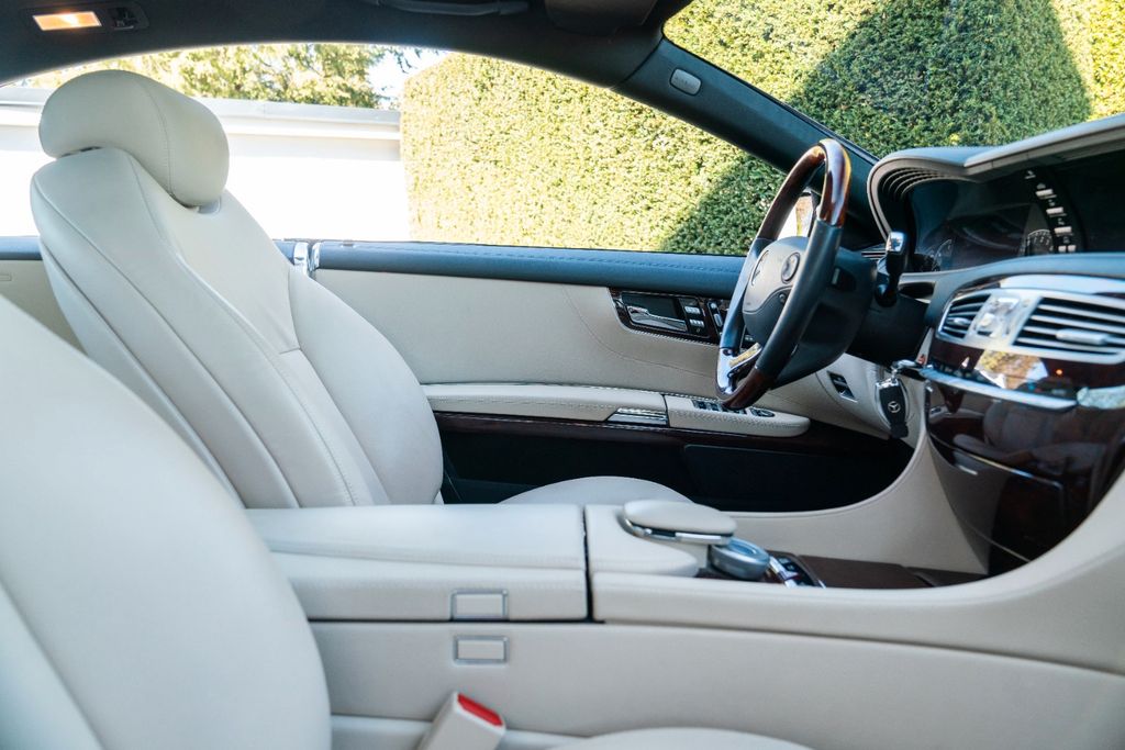 MERCEDES-BENZ CL 500 Coupe/ DE/ 1. HAND / MASSAGE/ NACHTSICHT MERCEDES-BENZ CL 500 Coupe/ DE/ 1. HAND / MASSAGE/ NACHTSICHT