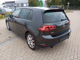 Volkswagen Golf VII Lim. GTI Performance BMT - Volkswagen Golf: GTI