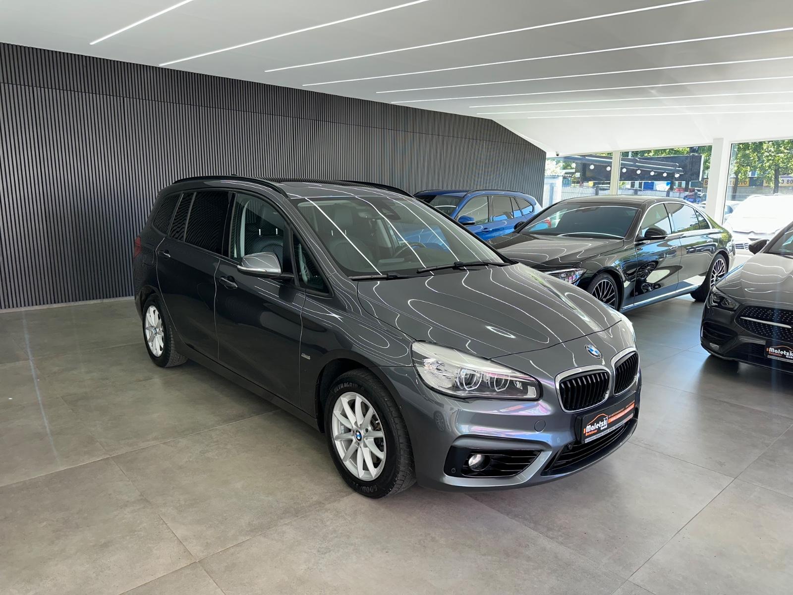 BMW 218i Gran Tourer Sport Line*LED*Panorama*Kamera*