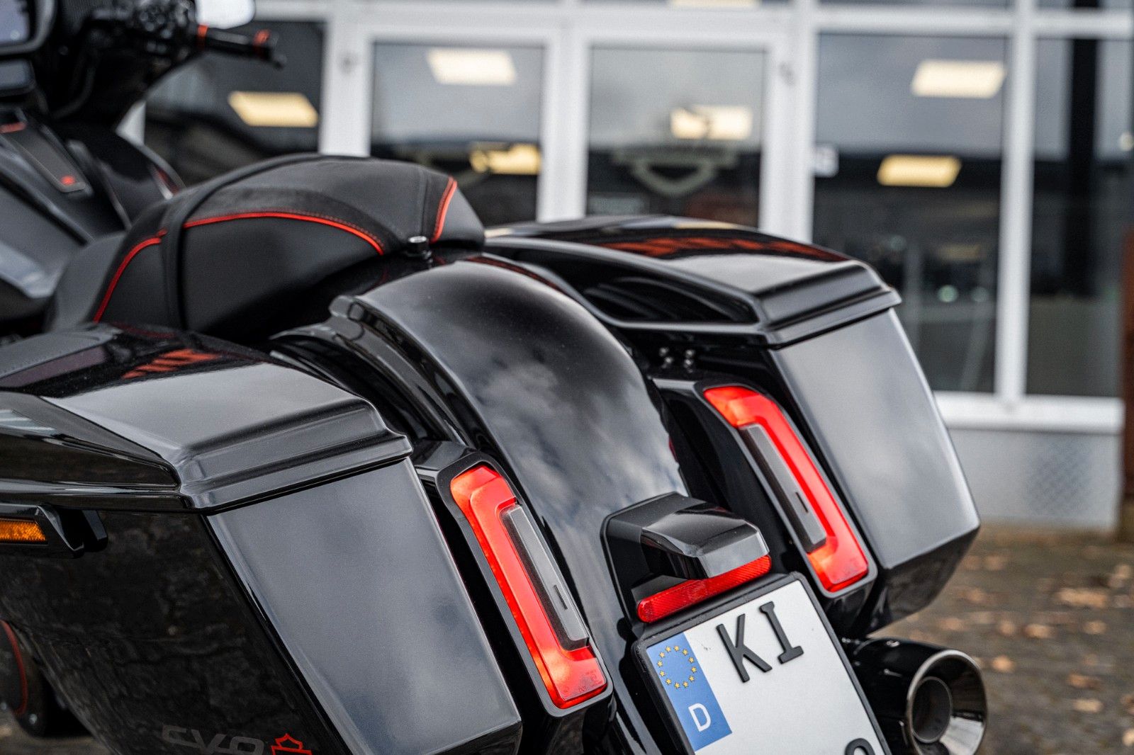 Fahrzeugabbildung Harley-Davidson CVO Street Glide  FLHXSE 121 CUI MY25 kurz. Ver.