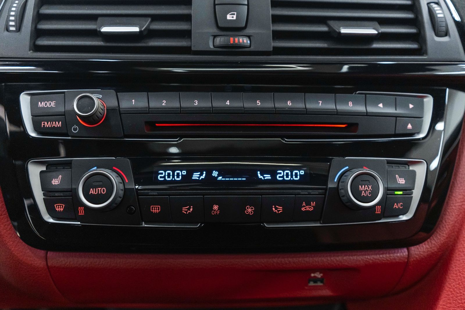 Fahrzeugabbildung BMW 430i M-PERFORMANCE HUD LED KAM NAV TOTW HIFI