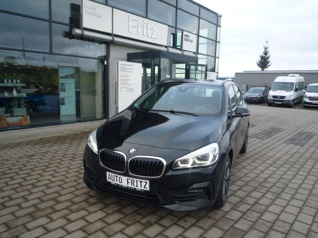 BMW 220 Active Tourer 220i Steptronic DCT Advantage