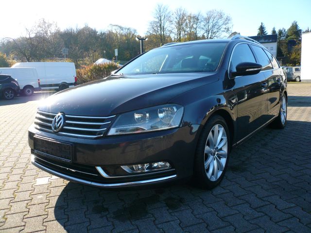 Volkswagen Passat Variant Highline-Leder-TÜV