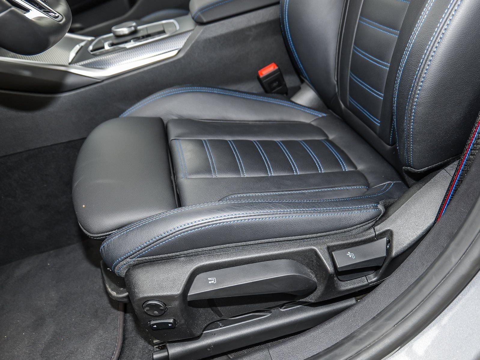 BMW 330 - Bild 22