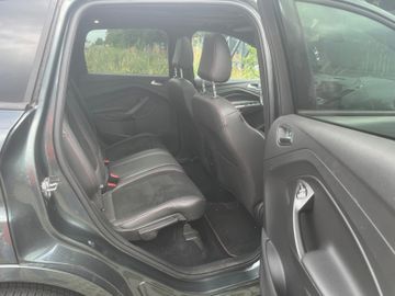 Ford Kuga - 9