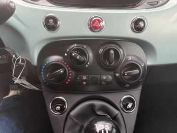 Fahrzeugabbildung Fiat 500 Mild Hybrid Temp. Dab Klima CarPlay PDC uvm